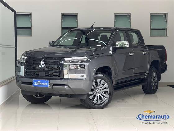 MITSUBISHI TRITON 2.4 BITURBO DIESEL CD HPE-S 4X4 AUTOMÁTICO